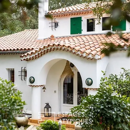 Villa De Avec Vue Et Acces A La
